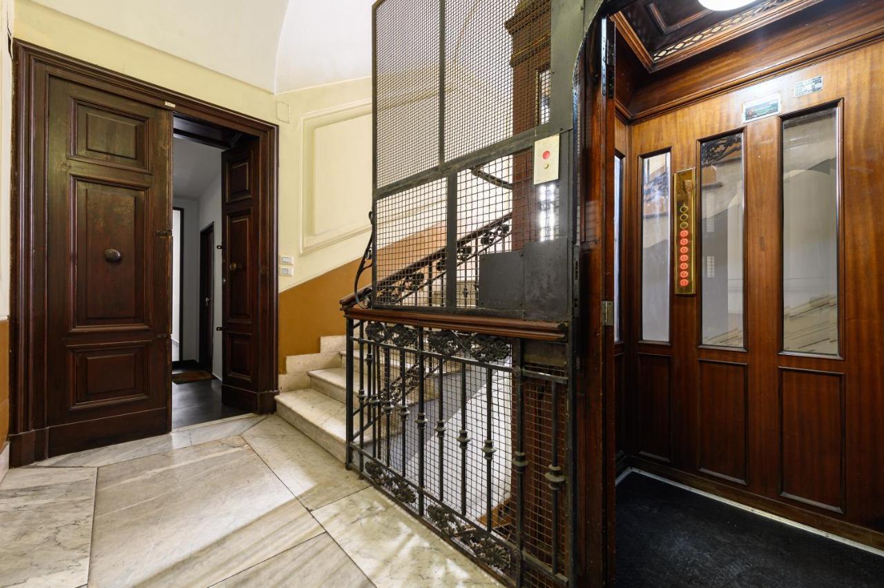 Corso Umberto 153 Apartment Napoli Bagian luar foto