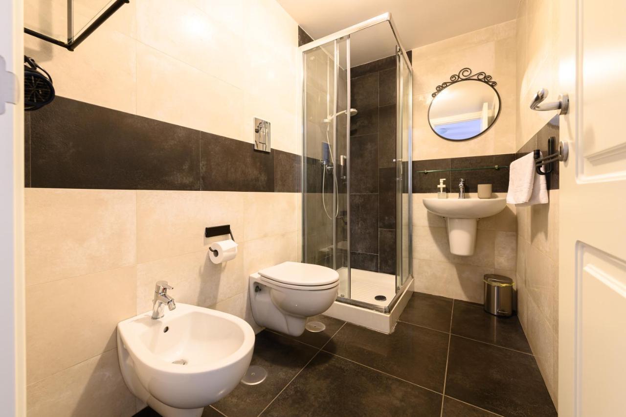 Corso Umberto 153 Apartment Napoli Bagian luar foto